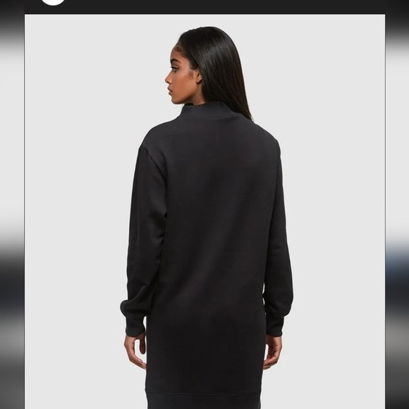 Dynamite Black Long Sleeve Dress - Picture 2 of 8